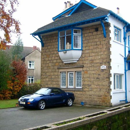 The Tops Self Catering Villa Leeds  Exterior photo