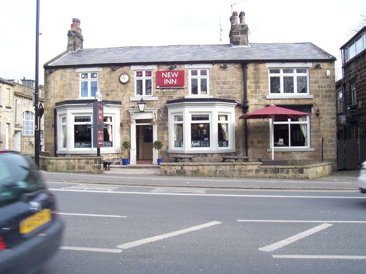 The Tops Self Catering Villa Leeds  Exterior photo